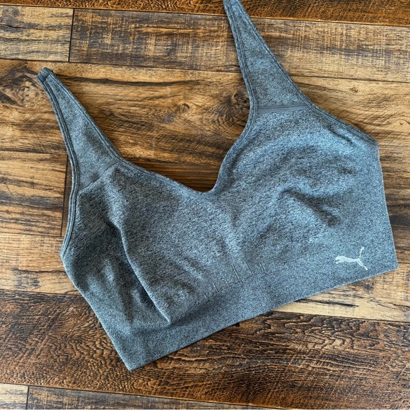 Puma Other - Puma Seamless Sports Bra Gray Size Large Medium Support Adjustable Straps